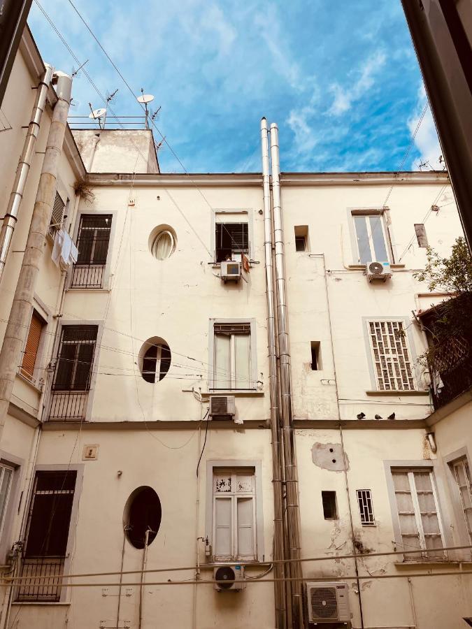 Napoli Centrale Suite Bagian luar foto