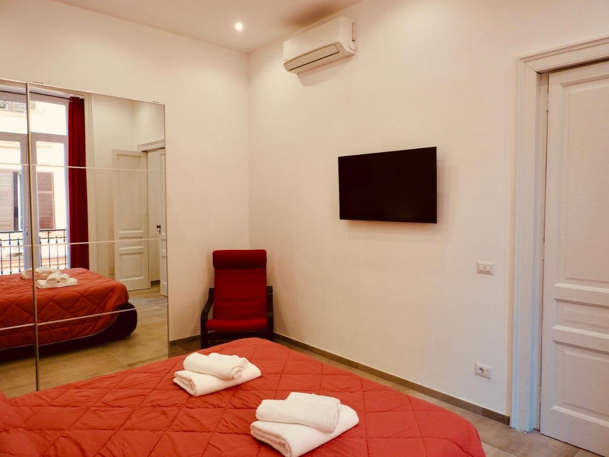 Napoli Centrale Suite Bagian luar foto